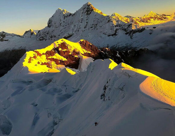 Nevados Yanapaccha y Chopicalqui